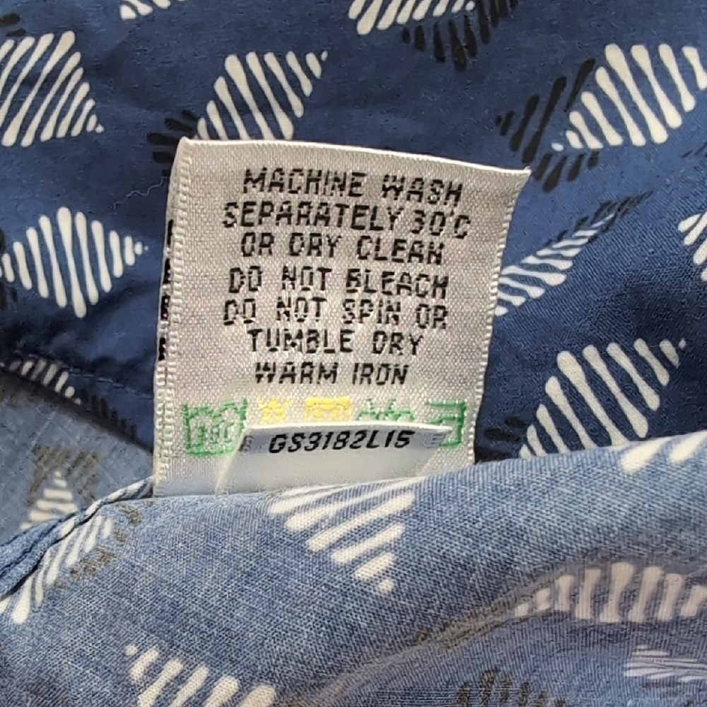 Bugatchi Cotton Blue White Geometric Patterned Button Down Dress Shirt Size M - Picture 13 of 13